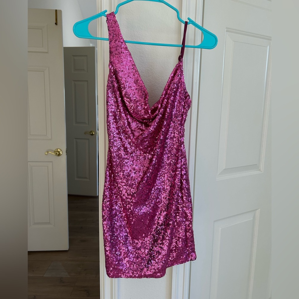 Hello Molly pink sequin dress!